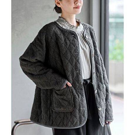 [^ԁF1351000132]2025/AW@NEWu[N[̂LeBOWPbgB邭̃u[N[gȃ[h̃WPbgBn͔̒ȂLeBOŕۉ悭₦Ă܂BǂȃCi[ɂΉ͂̂m[J[B݌OāAAA|Pbĝ̃pCsOƂANZgɂȂĂ܂Bl̃JWAV[ɂ҂ȃAE^[BnLkȂOJ{^ߐ|PbgF@gp(lbggp)