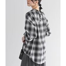 アール・ピー・エス(r.p.s)のBACKレースアップ裾タック起毛チェックブラウス