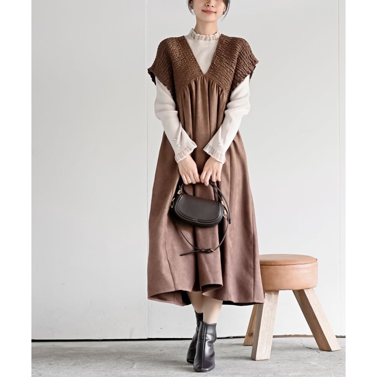 Vネックシャーリングワンピース | アール・ピー・エス(r.p.s) | マルイ