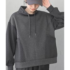 アール・ピー・エス(r.p.s)のふくれジャガード×無地切り替えプチハイネックプルオーバー