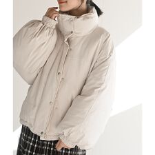 アール・ピー・エス(r.p.s)のファイバーダウンショートブルゾン