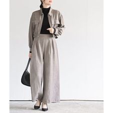 アール・ピー・エス(r.p.s)のマイクロコールショートジャケット×パンツセットアップ