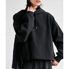 アール・ピー・エス(r.p.s)のBACKプリーツ裏起毛ワイドパーカー