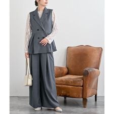 ペプラムジレ×パンツセットアップ