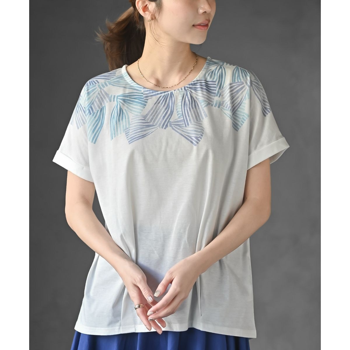 リボンプリントタックTシャツ | アール・ピー・エス(r.p.s) | マルイ