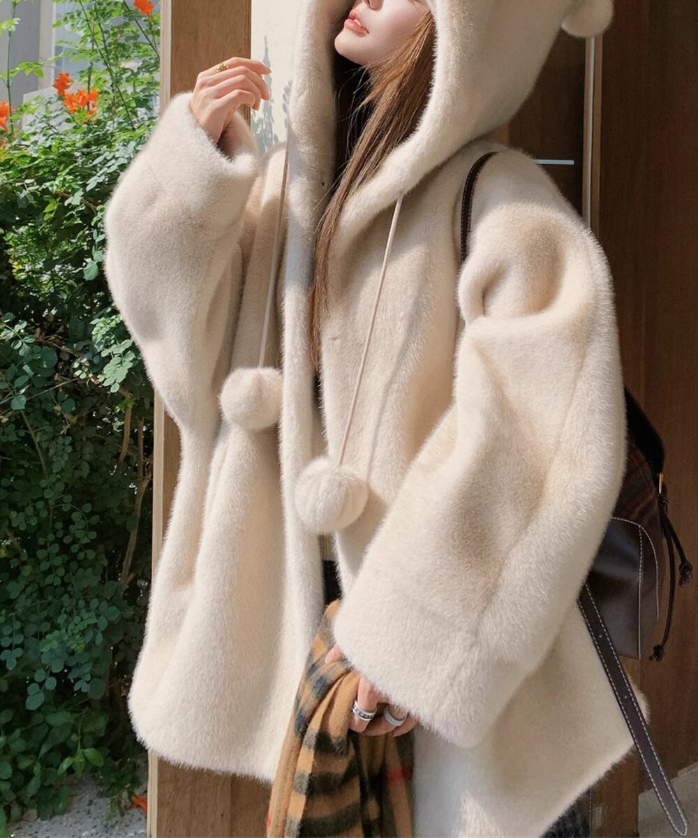 ラブリー ボンボン付き ビッグフードコート | ニュージェントルマン