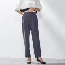 【大きいサイズ】キレリテーパードパンツ≪洗濯機で洗える≫