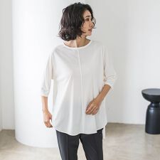 【大きいサイズ】【biyori】“ブラウスのような”万能Tシャツ≪洗濯機で洗える≫
