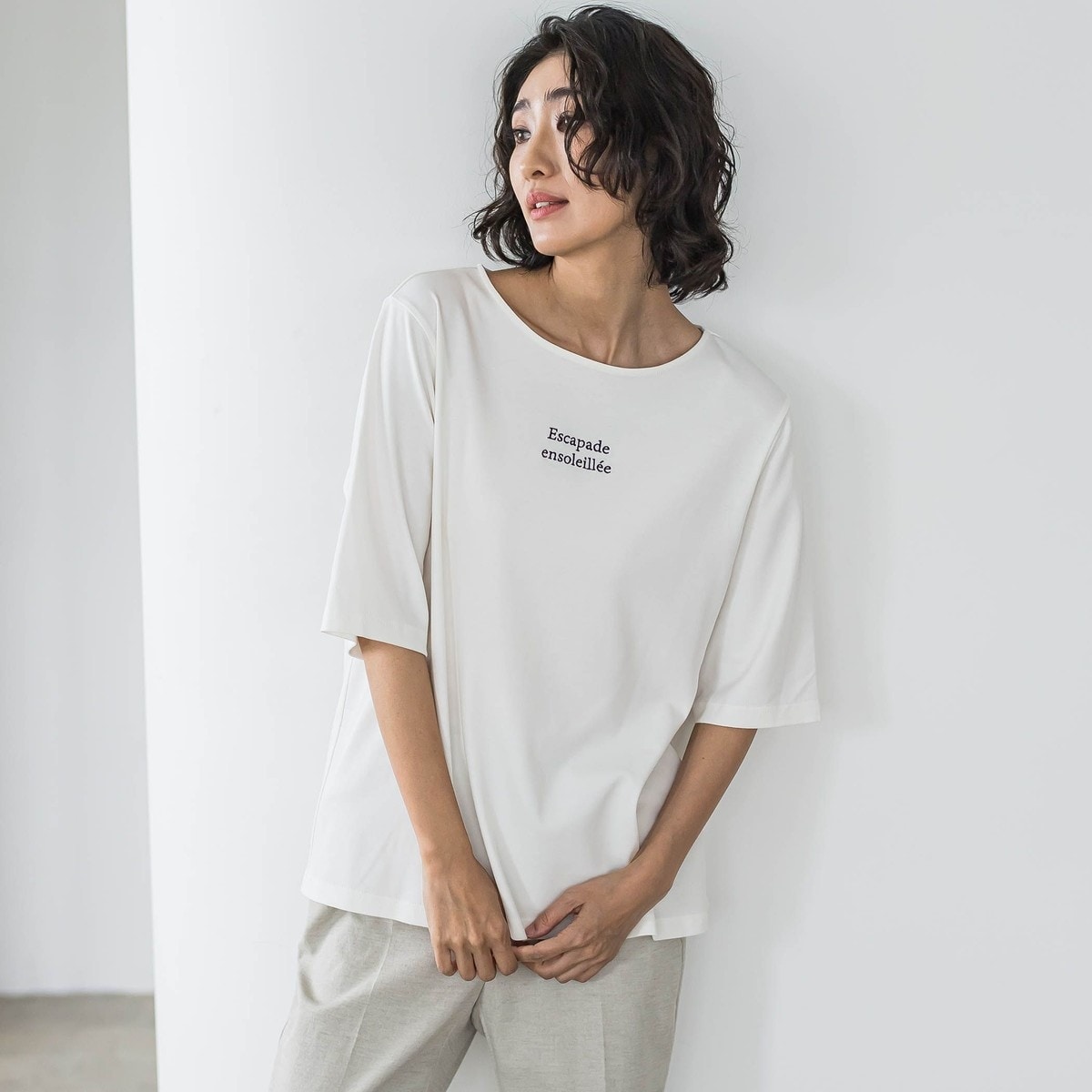 ラエフ（la．f．．．）/【大きいサイズ】【biyori】刺繍ロゴTシャツ≪洗濯機で洗える≫ 大きいサイズ】【biyori】刺繍ロゴTシャツ≪洗濯機で洗える≫ | ラエフ