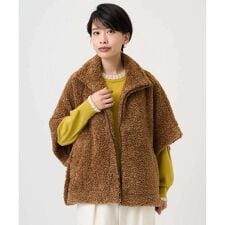 ジョルジュ・レッシュ(GEORGES RECH)のテディボアスタンドカラーポンチョジャケット