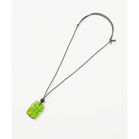 [^ԁFNK2GA24100]\ʂɒ̉H{ɁÂ悤ɔdグ𕕓Ďdグ򊴂̂y_ggbṽlbNXłBt@bṼ|CgɂȂLCȐF|CgBNAȃJ[Ă炵ɎdグĂ܂BR̒͒߉\łANZT[p[cEiȂǂ̋ɉ܂܂Ăꍇ܂BȂqlɓꂽĈݍ񂾂肵Ȃ悤ɁAgpۊǂ̍ۂ͌dɂӂBREƖ̊֌WAp\REX}[gtHȂǂ̊ɂAۂƐFČꍇ܂B\߂Bi̐F́Aڍ׉摜QƂB