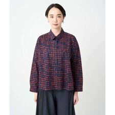 [洗える・日本製]塩縮イレギュラードットブラウス