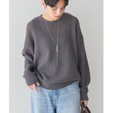 透かし編みニットプルオーバー