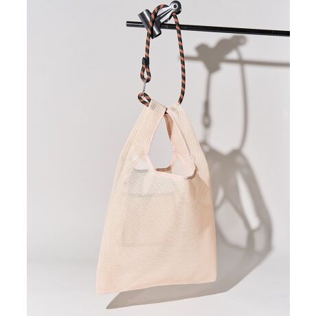 [^ԁF0H000347700]̂郁bVnX|[eB[ŃJWAȃg[gobOBTChɃ}`̂XNGAtHłƎ[͂̂傫߃TCY|CgłBʏ̃TChnhɉAJrit̃[vt2WAYdlByʂŎg肪ǂAfC[Ɋ􂵂Ă邨߂̃ACełBfp摜́A̓ŐFČꍇ܂Bg̃j^[ɂďi̐FČꍇ܂Be  GRobO v[ C  |  w fB[X t  25SS AMERICAN HOLIC `ldqhb`m@gnkhb AJzbN Az