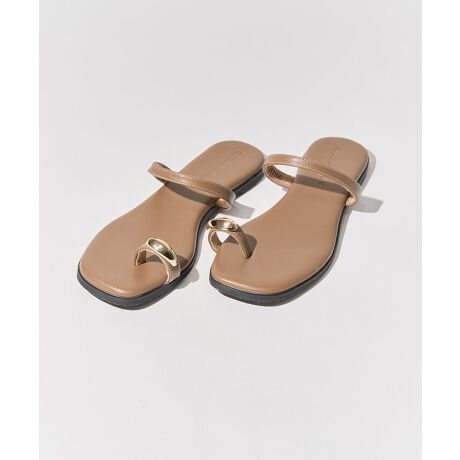 [^ԁF0H000383100]}bgȃtFCNU[ŃVvɍ킹fUCT_BOgÔƂdlŐewɌ郁^`[tX^CbVȈۂłBbɃtBbgXgbv݂̂̎dlȂ芴Atbg\[ŊyȗSnȂ̂|CgBfC[JWAɒx悢߂̃ACełBfp摜́A̓ŐFČꍇ܂Bg̃j^[ɂďi̐FČꍇ܂B25ss