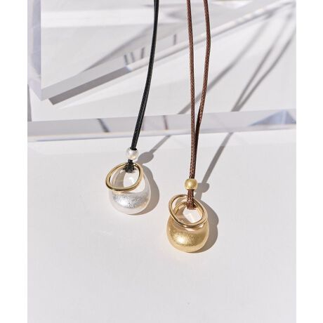 [^ԁF0H000583800]fC[X^C̃vXɏd󂷂fUClbNXBR[hdlŒRɒ߂łA̓̋CɂĂD݂̃oXŊył܂Bfފ̈ႤI[o`[td˂ăCpNgvXBVvTVc炫ꂢ߂ȃWPbg킹܂ŁAIEIt킸V[YXɎg邨߂̃ACełBfp摜́A̓ŐFČꍇ܂Bg̃j^[ɂďi̐FČꍇ܂B25SS