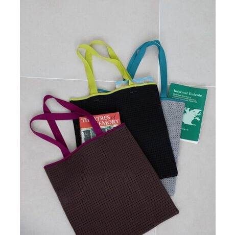 [^ԁF0H001080400]tbgXNGÃrbOtH݊̂fUCobOBACbgbV̕ҒnƔzFANZg̎肪̂gݍ킹łBLk\tgȔGŒĝ݂V[Yiȃ|CgBJWAX^Cɏd󂵁AANZggɂ҂ȂȂꊴACełBfp摜́A̓ŐFČꍇ܂Bg̃j^[ɂďi̐FČꍇ܂B