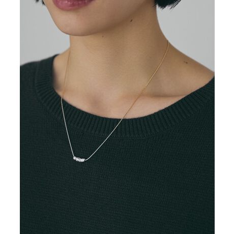 [^ԁF0H001187200]jAX郁^`[tɏ̃p[p[ciǂANZgVvȃlbNXBv[Ȍ̃Xl[N`F[킹炵~j}ȃfUC͂łBAWX^[tbNŔ߂oAd˕tɂDBfC[ʂȃV[܂ŕL킹Ă邨߂̃ACełBfp摜́A̓ŐFČꍇ܂Bg̃j^[ɂďi̐FČꍇ܂B