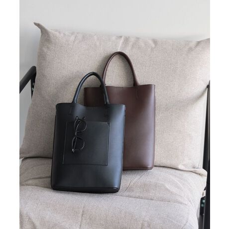 [^ԁF0H001223600]炩ȕ\ʊ̃U[CNfނŎdĂg[gobOBOłV_[xgt2WAYdlȂ̂͂łBO|PbgtŃX}[gtH⏬TbƎo₷Ag肪̂|CgB\ȃubNAgh̃uẼVbNȐFWJɂڂłBfp摜́A̓ŐFČꍇ܂Bg̃j^[ɂďi̐FČꍇ܂B