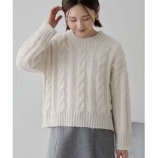 透かしケーブルニットプルオーバー