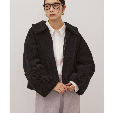 [^ԁF0H000883100]Ƃ{AfނŎdĂu]BJWAȌڂȂ܂ŏiȕ͋CALX^COɃ}b`܂BEGXgEE뒆SɎ{؂ւC肰ȂȂꂽANZgvXBpcXJ[g܂ō킹{gI΂AfC[Ɋ􂷂邨߂̃ACełBdʁEMTCYF0.55kgELTCYF0.6kg[Ȃ]ň[][Ȃ]Lk[Ȃ]n[]|Pbg[]fp摜́A̓ŐFČꍇ܂Bg̃j^[ɂďi̐FČꍇ܂B