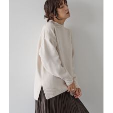 アメリカンホリック(AMERICAN HOLIC)のサイドスリットハイネックプルオーバー