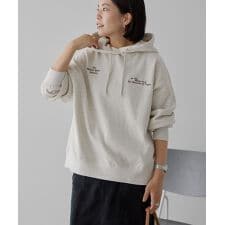 アメリカンホリック(AMERICAN HOLIC)の刺繍ロゴ裏起毛パーカー