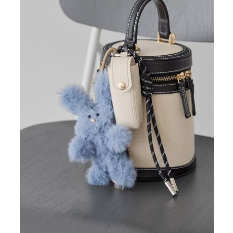 [^ԁF0H001279100]ӂt@[̃ETM炵`[BmbgAW{R[h}`P[X킹{[ghCNȃfUCłBꂼOłdlŁA莝̃`[ƕtւ̂|CgBgp͂񂿂Ƃv[gɂ΂邨߂̃ACełB̍\܂BBfp摜́A̓ŐFČꍇ܂Bg̃j^[ɂďi̐FČꍇ܂B