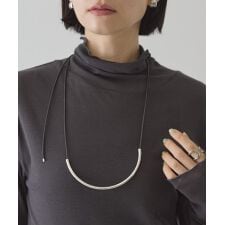 ハーフパイプコードネックレス