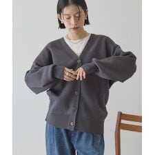 Vネックニットカーディガン