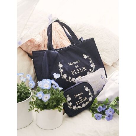 ネモフィラ刺繍トートバッグ メゾン ド フルール Maison De Fleur 8a12f0j1300 ファッション通販 マルイウェブチャネル