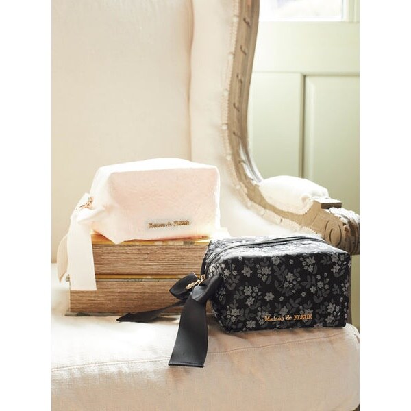 フラワージャカードキャラメルポーチ | メゾン ド フルール(Maison de