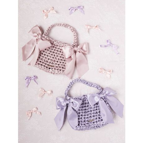 [^ԁF8A42F0J1600]<p><b style= color: rgb(233  30  99); >߂⒅ɍ킹ĂobOo<^b><^p><p><^p>Te{̕҂ݍ݃fUCiŉ炵obOBTChɎ{ꂽ傫ȃ{AMaison de FLEUR 炵|CgłBƂoɂ͂AV[YR[f◁߂ɍ킹ƁAX^COɉ؂₩炵ĂACełB<p><^p><p>yӎz <^p><p>TvɂĎBesĂ܂Bۂɂ͂鏤iƎdlTCY኱قȂꍇ܂B<^p><p> <^p><p> <^p>