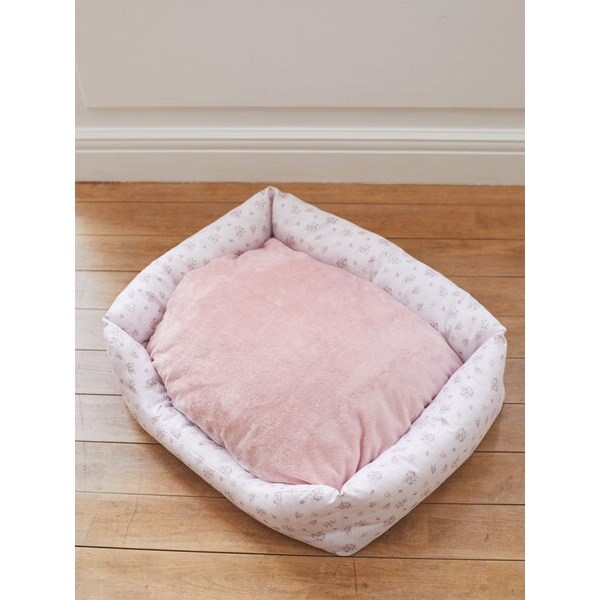 [}C]IWit[vgybgxbhM/] h t[iMaison de FLEURj sN