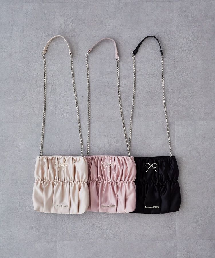 Maison de FLEUR ビジュー付きショルダーバッグ Maison de FLEUR