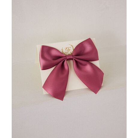 [^ԁF08000302900]傫ȃTe{ɐSƂ߂O[eBOJ[hB̂S[h̃S؂₩Ȉۂ^Ă܂J[oG[VLx8FWJBv[gɃbZ[WYALOȂǂ̐₩ȃV[Ɋ􂵂ĂACełBfp摜́A̓ŐFČꍇ܂Bg̃j^[ɂďi̐FČꍇ܂B