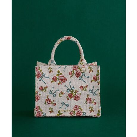 [^ԁF08000688800]Maison de FLEUR ~ ART DE LYSuLettre de Rosev1890N̑nƂ瑱tX́uART de LYSiA[hXjЁvƂ̃R{[VɂwART DE LYS RNVx̑3eBỏԂƏȃ{U΂߂AMaison de FLEURIWi̐n쐬Ē܂B[ỸSuniŉȈۂ̃~jg[gobOBƎtHō̂fUCɎdグ܂􍇂킹₷g₷Aقǂ悭RpNgȃTCYɂ܂BCɓ̃`[ȂǂtăAWy߂֗DJtVvȑɂƂȂ݁AXɏ̉؂YĂ܂ByӎzTvɂĎBesĂ܂B ۂɂ͂鏤iƎdlTCYقȂꍇ܂Bfp摜́A̓ŐFČꍇ܂Bg̃j^[ɂďi̐FČꍇ܂B