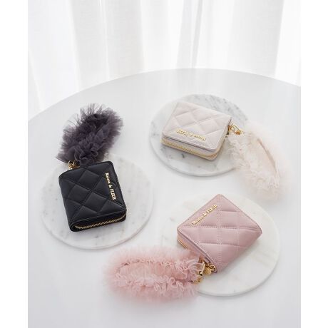 [^ԁF08000688700]}bgȃLeBOfUCl~jEHbgBO\ȃ`[XgbvtŃghՂȃfUCɎdグ܂􃉃EhWbv^CṽRCP[XɁADƃJ[h[Ă܂B|Pbg̊p΂߂ɂ邱ƂŁAJ[h̏oꂪ₷悤ȍHvyӎzTvɂĎBesĂ܂B ۂɂ͂鏤iƎdlTCYقȂꍇ܂Bfp摜́A̓ŐFČꍇ܂Bg̃j^[ɂďi̐FČꍇ܂B