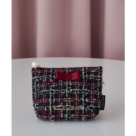 [^ԁF08000658500]uLINTON Fabric CollectionvCMX̘V܁uLINTONЁv̏㎿ŉ؂₩ȃcC[hfނgpʂȃRNVoBJtŉ؂₩ȃcC[hfނɃOO{ƃuhS킹AiȃfUCɎdグ~j|[`Bt@Xi[ɂp[r[YtF~jȃANZgɁB|PbgtŌ⃊bvȂǏƎ[ł܂p͂AMtgƂĂ΂邨߂̃ACełBfp摜́A̓ŐFČꍇ܂Bg̃j^[ɂďi̐FČꍇ܂B