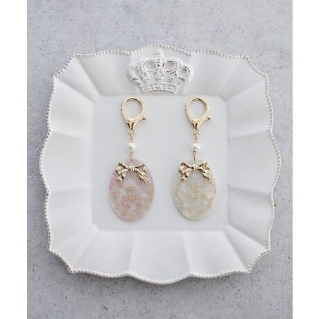 [^ԁF08001037900]gh̃obOfR[Vɂ҂ȃ`[BW}[ũt[ɃIWĩ{p[cƃuhSiȃfUC2t⑼̃`[ƍ킹ăAŴ߁EȒPȃtbNdlȂ̂|CgłBCɓ̃|[`obOȂǂɎt邾ŉ؂₩ɂĂACełByӎzTvɂĎBesĂ܂Bۂɂ͂鏤iƎdlTCY኱قȂꍇ܂Bfp摜́A̓ŐFČꍇ܂Bg̃j^[ɂďi̐FČꍇ܂B