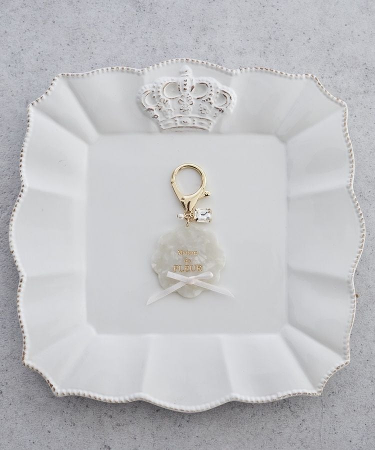 [}C]AZ`XJbvt[`[/] h t[iMaison de FLEURj AC{[