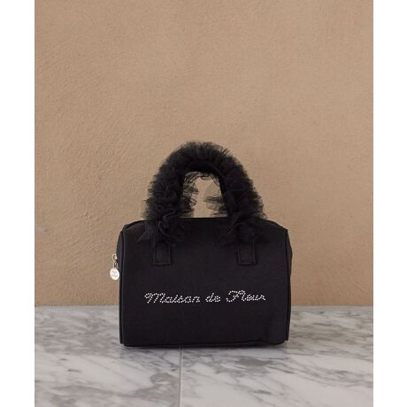 [^ԁF08000717700]ӂƂ`[̃nhK[[ȃ{XgobOB}bgȔNёfނɃCXg[̃S؂₩ȃfUCł􏬂߂̃TCYȂ}`肠̂ŁA[͂QO\ȃV_[xg2WAỸX^Cy݂܂Bfp摜́A̓ŐFČꍇ܂Bg̃j^[ɂďi̐FČꍇ܂B