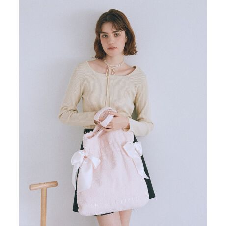 [^ԁF08000830300]lC̃_u{g[gɐVfUCoyA4TCYΉz̃{Afނgp_u{g[gobOBƂ悹MU[ƁATCh̑傫ȃ{|Cgł􃊃{͂قǂȂdlɂȂĂ̂ŁAłL[vł܂B|₷AA4TCYۂTCYŎ[͂Qłoɂ͂Aʋ΁EʊwECxgEKȂǁAlXȃV[Ŋ􂷂ACełBMaison de FLEUR̃_u{g[gobO͗̏WƂēo^ς݂łByӎzTvɂĎBesĂ܂Bۂɂ͂鏤iƎdlTCY኱قȂꍇ܂Bfp摜́A̓ŐFČꍇ܂Bg̃j^[ɂďi̐FČꍇ܂B