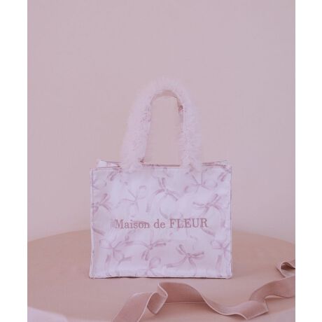 [^ԁF08000826400]PINK MANIAʒ̃^b`ŕ`ꂽIWĩ{l~jg[gobOB`[gŃoGRAeCXgꂽAghՂȃfUCłRpNgȃTCYŎg₷AՂ̃}`Ŏ[͂Q|PbgtŁAX}[gtHpXP[XȂǂƎ[o܂ByӎzTvɂĎBesĂ܂Bۂɂ͂鏤iƎdlTCY኱قȂꍇ܂Bfp摜́A̓ŐFČꍇ܂Bg̃j^[ɂďi̐FČꍇ܂B