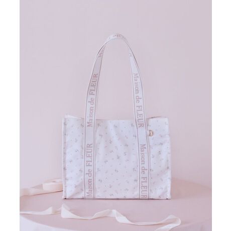 [^ԁF08000966600]PINK MANIAyA4TCYΉzWsÑBe[WCNȏԕlg[gobOBɃsÑSe[vvXAghՂȃfUCɁ߂̃nhŌ|₷AA4TCYۂ̂Ŏ[͂QłIV[Ỹ{|[``[tĂ̂߂łByӎzTvɂĎBesĂ܂Bۂɂ͂鏤iƎdlTCY኱قȂꍇ܂Bfp摜́A̓ŐFČꍇ܂Bg̃j^[ɂďi̐FČꍇ܂B