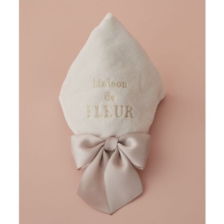 [^ԁF08000980900]傫ȃTe{ANZgɂȂ^InJ`BJ[̃{ƃS[h̃ShJiȈۂvX܂ӂƂDG肪Sn悭AfC[gɂ҂Bpɂ͂AMtgɂ߂̃ACełBsŐY^IłtĂAӂӂŌ`L[vIMaison de FLEUR̃nJ`͍i^I̖YnQsłׂĐYĂ܂ByӎzTvɂĎBesĂ܂Bۂɂ͂鏤iƎdlTCY኱قȂꍇ܂Bfp摜́A̓ŐFČꍇ܂Bg̃j^[ɂďi̐FČꍇ܂B{