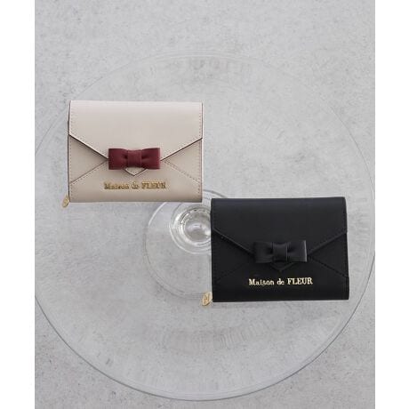 [^ԁF08000879900]^[^̃{tfUCl~jEHbgB}bgȃU[fނɃ^p[c̃S|CgIEhWbṽRCP[Xoꂵ₷΂߃Jbg̃J[h|PbgȂǋ@\ɂ܂BRpNgȃTCYŃobOI΂Aig₷ACełyӎzTvɂĎBesĂ܂Bۂɂ͂鏤iƎdlTCY኱قȂꍇ܂Bfp摜́A̓ŐFČꍇ܂Bg̃j^[ɂďi̐FČꍇ܂B