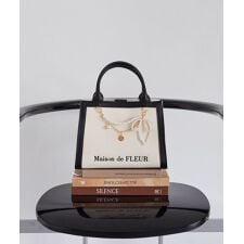 チャーム付きスクエア2Wayバッグ