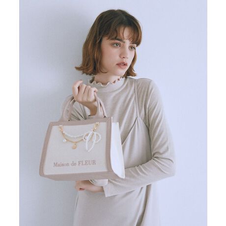 [^ԁF08000830800]LoXnɃU[fނ̎ƃpCsOfUCg[gobOBp[r[YƃS[h`F[gݍ킹AghՂȃ`[t}OzbNdl̊Ԍ|Pbgtŋ@\QłO\ȃV_[Xgbvt2WAYdlȂ̂|CgIfC[炨oȂǕLV[Ŋ􂷂ACełBfp摜́A̓ŐFČꍇ܂Bg̃j^[ɂďi̐FČꍇ܂B