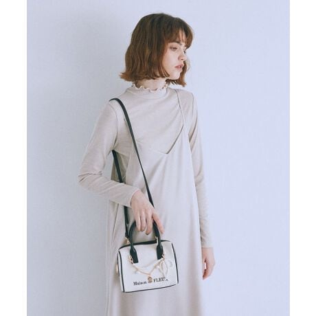 [^ԁF08000830700]LoXnɃU[fނ̎ƃpCsOfUC{XgobOBp[r[YƃS[h`F[gݍ킹AghՂȃ`[tł}`t̂ƂtHŁAڈȏ̎[͂܂O\ȃV_[Xgbvt2WAYdlȂ̂|CgIfC[炨oȂǕLV[Ŋ􂷂ACełByӎzTvɂĎBesĂ܂Bۂɂ͂鏤iƎdlTCY኱قȂꍇ܂Bfp摜́A̓ŐFČꍇ܂Bg̃j^[ɂďi̐FČꍇ܂B